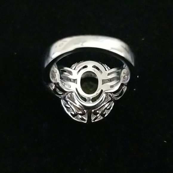 Ring - Picture 4 of 4